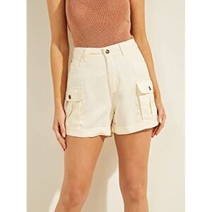 GUESS | Cargo Shorts | Beige